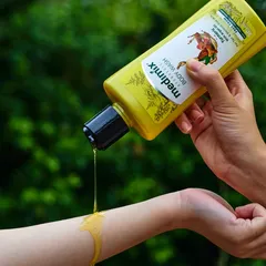 Sữa tắm Medimix nghệ & dầu Argan 300ml - Tẩy tế bào chết, làm sáng da, giảm vết thâm, an toàn cho mọi loại da, không chứa hóa chất độc hại.