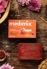Xà Phòng Medimix Kumkumadi Nghệ Tây Saffron - Dưỡng Da Sáng Mịn, Giảm Mụn, Làm Liền Sẹo 125g