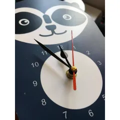 Đồng hồ treo tường Gấu Mèo Racoon dễ thương - Trang trí phòng cho bé, màu sắc tươi sáng, thiết kế độc đáo, quà tặng lý tưởng cho trẻ em