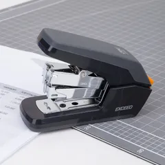 Dập Ghim Trợ Lực Deli E0370 - Dập Tối Đa 25 Trang, Thiết Kế Thông Minh, Giảm 30% Lực Tác Động, Chất Liệu Kim Loại Bền Bỉ