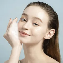 Gel rửa mặt Emmié Soothing & Hydrating - Dịu nhẹ, cấp ẩm sâu cho da nhạy cảm 180ml - Mỹ phẩm làm đẹp phục hồi da