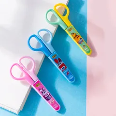 Kéo Mũi Tròn Học Sinh Deli ED60601 - Chất Liệu Thép Không Gỉ, Thiết Kế Đẹp, Có Đầu Bọc Bảo Vệ, Dụng Cụ Học Tập Tiện Dụng