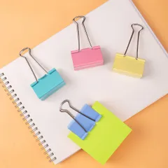 Kẹp bướm Deli E8553A hộp 24 chiếc - Kẹp giấy bền bỉ, chắc chắn, nhiều màu sắc cho văn phòng và học tập