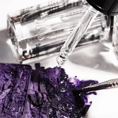 Tinh Chất Làm Mềm Makeup Inglot Duraline 9ml - Tăng Độ Bền Và Độ Chuẩn Màu Cho Phấn Mắt, Eyeliner, Tiện Lợi Dạng Vòi Bơm