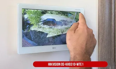 Màn Hình Chuông Cửa IP Hikvision DS-KH9310-WTE1 - Màn Hình 7 Inch Chất Lượng, Tích Hợp Mic & Loa, Điều Khiển Từ Xa, Công Nghệ Giảm Tiếng Ồn