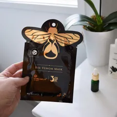 Mặt Nạ Dưỡng Da Chiết Xuất Nọc Ong Living Nature - Bee Venom Mask Tăng Cường Collagen, Căng Mịn Da, Phục Hồi Tươi Trẻ 20ml