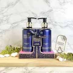 Set Nước Rửa Tay và Dưỡng Thể Baylis & Harding Mulberry Fizz - Chăm Sóc Da Hoàn Hảo, Thuần Chay, Hương Dâu Tầm Tươi Mát