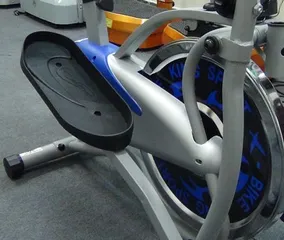 Xe Đạp Tập Thể Dục Kingsport X-Bike 2014 - Mẫu Không Yên & Có Yên Ngồi, Chịu Tải Tối Đa 80kg/125kg, Bền Bỉ và êm ái