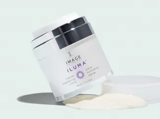 Kem Dưỡng Ẩm Image Iluma Intense Brightening Creme 48g - Hỗ Trợ Giảm Nám, Dưỡng Da Trắng Sáng, Căng Khỏe, Dễ Tán