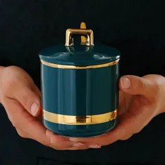 Bộ 3 Hũ Đựng Gia Vị Sứ Xanh Viền Vàng Cao Cấp - Sang Trọng, Bền Đẹp, Kèm Thìa và Khay Hứng Tiện Lợi cho Nhà Bếp