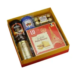 Hộp Quà Tết Cao Cấp Happybox - HPH003 Đỏ Sang Trọng, Quà Tặng Tết Độc Đáo, Bánh Kẹo Nhập Khẩu, Giao Hàng Toàn Quốc