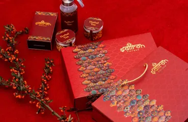 Set quà Tết Saffron Jahan 0.5g và trà hoa nhài, cúc - Quà tặng sức khỏe cho người thân, bạn bè, đối tác
