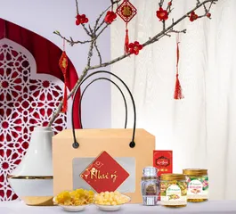 Hộp quà Tết Nhụy hoa nghệ tây và mứt Saffron - Quà Tết sang trọng bổ dưỡng gồm nhụy hoa nghệ tây, mứt gừng, mứt sen chính hãng SAFFRON