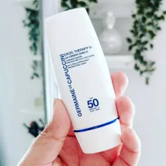 Kem Chống Nắng Excel Therapy O2 UV Urban Shield SPF50 - Bảo Vệ Da Hoàn Hảo, Chống Tia UV, Phục Hồi Da, Dành Cho Da Nhạy Cảm 30ml