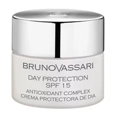 Kem Dưỡng Trắng Da Bruno Vassari Day Protection SPF15 - Bảo Vệ Da Khỏi Tia UV, Ngăn Đốm Nâu, Cấp Ẩm, Hũ 50ml