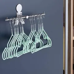 Giá treo móc phơi quần áo dán tường Hobby Home Decor GPM3 - Thiết kế nhỏ gọn, chắc chắn, tiện lợi cho không gian sống gọn gàng.