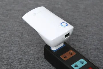 Bộ Giãn Sóng WiFi TP-Link TL-WA850RE Chuẩn N 300Mbps - Mở Rộng Tín Hiệu Wifi Tốt Nhất cho Nhà và Văn Phòng
