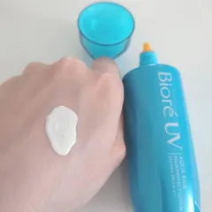 Kem Chống Nắng Biore UV Aqua Rich Lotion SPF50+ PA++++ - Kết Cấu Mỏng Nhẹ, Thấm Nhanh, Bảo Vệ Da Nắng Tốt Nhất