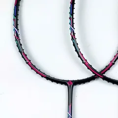 Vợt Cầu Lông Kumpoo Power Balanced 11 - Carbon Graphite Cao Cấp, Độ Chính Xác Cao, Thế Hệ Mới Dành Cho Người Chơi Nâng Cao Kỹ Thuật