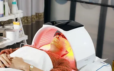 Vòm Ánh Sáng Sinh Học Cảm Ứng 7 Màu Devoir Hàn Quốc - Thiết Bị Làm Đẹp Đèn LED, Chăm Sóc Da, Tăng Cường Canxi Cho Xương Khớp