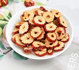 Táo Đỏ Cắt Lát Sấy Khô Tự Nhiên - Nguyên Liệu Dinh Dưỡng Giòn Ngọt, Giàu Vitamin, Thích Hợp Để Ngâm Trà, Nấu Chè, Ăn Vặt