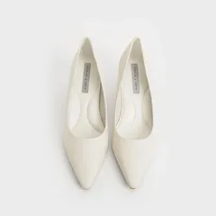 Giày cao gót Charles & Keith Emmy Pointed Kitten Heel Pumps CK1-60361352 Chalk - Gót 5.5cm, Màu Trắng Phấn Thanh Lịch Cho Phái Đẹp