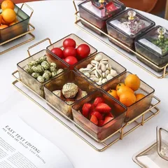 Khay Đựng Mứt Kẹo Tết 6 Ngăn Có Nắp - Khay Đựng Gia Vị Chất Liệu Nhựa Cao Cấp, Thiết Kế Sang Trọng Cho Bàn Tiệc Ngày Tết