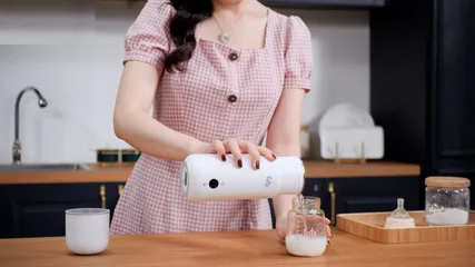 Máy Đun & Hâm Nước Pha Sữa Cầm Tay Fatzbaby Mini Smart 1 FB3622VA - Thiết Kế Di Động, Điều Khiển Cảm Ứng, Dung Tích 350ml, Nhiệt Độ Linh Hoạt