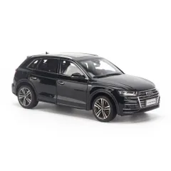 Mô hình xe ô tô Audi Q5L 2017 1:18 Dealer - Chi tiết sống động, mở cửa, mẫu xe sang đẹp mắt cho tín đồ sưu tập.