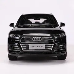 Mô hình xe ô tô Audi Q5L 2017 1:18 Dealer - Chi tiết sống động, mở cửa, mẫu xe sang đẹp mắt cho tín đồ sưu tập.