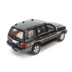 Mô hình xe Toyota Land Cruiser LC100 tỷ lệ 1:18 FAW - Món quà trang trí độc đáo cho người yêu xe và bộ sưu tập của bạn