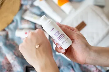 Kem Nền Chống Nắng Purles 122 Brightening Base SPF 50+ - Bảo Vệ Da, Làm Sáng Tông Màu, Chất Kem Mỏng Nhẹ, Thích Hợp Mọi Loại Da
