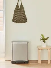 Thùng Rác Inox Cao Cấp Đạp Chân Hanssem 20L - Chống Vân Tay, Thiết Kế Thông Minh, Dễ Vệ Sinh, Phong Cách Hiện Đại Hàn Quốc