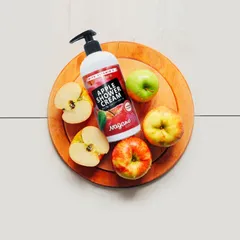 Sữa Tắm Hương Táo Nagano 250ml - Dưỡng Ẩm Da Mềm Mại Với Vitamin E - Sản Phẩm Chăm Sóc Cơ Thể Xịn Sò