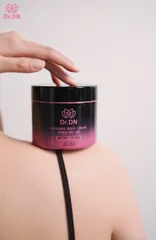 Kem Dưỡng Trắng Da Toàn Thân Dr.DN Whitening Solution - Giúp Da Trắng Sáng, Mịn Màng, Cấp Ẩm Sâu, Phục Hồi Da Khô, Nứt Nẻ 200ml