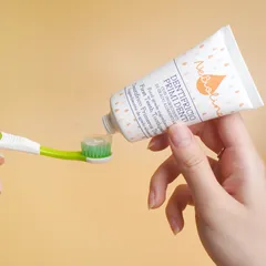 Kem Đánh Răng Hữu Cơ Nebiolina Dành Cho Bé - An Toàn, Tự Nhiên, Làm Sạch Nhẹ Nhàng, Không Chứa Fluor, 50g