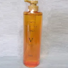 Dầu gội Number Three Muriem Gold V Volume Up Shampoo 660ml - Chăm sóc tóc hư tổn, tăng độ bồng bềnh và bóng mượt tự nhiên.