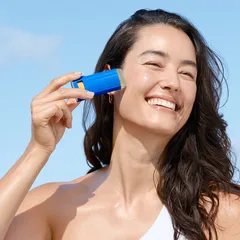 Kem Chống Nắng Dạng Thỏi Shiseido Perfect Sun Protector Clear Stick SPF50+ PA++++ - Bảo vệ da toàn diện, mịn màng, tiện lợi khi sử dụng