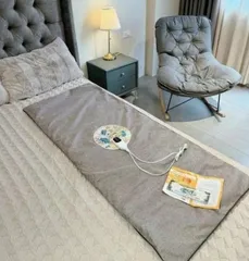 Thảm điện sưởi ngải cứu Đông Y gấp gọn - 60x150cm, chất liệu vải mềm, hỗ trợ giảm đau, thích hợp sử dụng tại nhà hoặc du lịch.