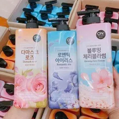 Sữa Tắm On The Body 875ml - Sản Phẩm Hàn Quốc Dưỡng Ẩm, Làm Sạch Sâu, Nhiều Hương Thơm Phong Phú Cho Da Nhạy Cảm