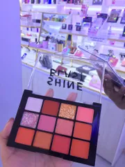 Bảng Phấn Mắt Nhũ 12 Ô Sivanna Colors Shine Blast Eyeshadow Palette màu 01 HF5015
