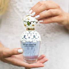 Nước Hoa Nữ Marc Jacobs Daisy Dream 10ml & 100ml - Hương Quả Ngọt Tươi Mát, Phong Cách Nữ Tính Dễ Thương