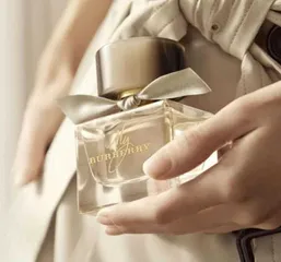 Nước Hoa Nữ Burberry My Burberry EDP 10ml - Sang Trọng, Sành Điệu, Hương Hoa Đậu & Cam Bergamot, Quà Tặng Phụ Nữ Thời Trang