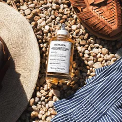 Nước hoa nữ Maison Margiela Replica Beach Walk EDT - Tươi mát, gợi cảm, hương chanh, dừa quyện biển hè 150ml
