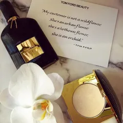 Nước hoa unisex Tom Ford Black Orchid EDP - Quyến rũ, bí ẩn với hương hoa nhài, truffle và hoắc hương, lôi cuốn dành cho cả nam và nữ