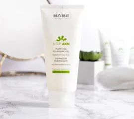 Sữa Rửa Mặt BaBe Stop AKN Purifying Cleansing Gel 200ml - Dành Cho Da Dầu Mụn, Làm Sạch và Ngăn Ngừa Mụn Tốt Nhất
