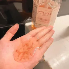 Sữa Tắm Trắng Da Cánh Hoa Hồng Weilaiya 450ml - Dưỡng Ẩm Sâu, Hương Thơm Quyến Rũ Giống Elie Saab Le Parfum Rose Couture