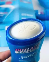 Set 4 Chai Lăn Khử Mùi Nữ Outlast Advanced 8in1 Secret 73g - Sản Phẩm Chính Hãng Mỹ, Kháng Khuẩn, Tự Tin Mỗi Ngày