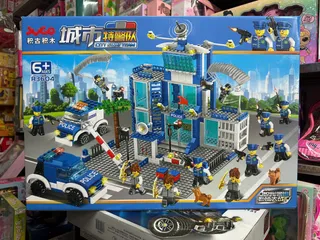 Bộ Đồ Chơi Lắp Ráp Trụ Sở Cảnh Sát Police City SWAT Team R3604 - 500+ Mảnh Ghép Học Tập Sáng Tạo cho Trẻ Em Từ 6 Tuổi trở Lên