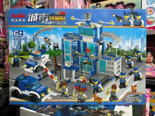 Bộ Đồ Chơi Lắp Ráp Trụ Sở Cảnh Sát Police City SWAT Team R3604 - 500+ Mảnh Ghép Học Tập Sáng Tạo cho Trẻ Em Từ 6 Tuổi trở Lên